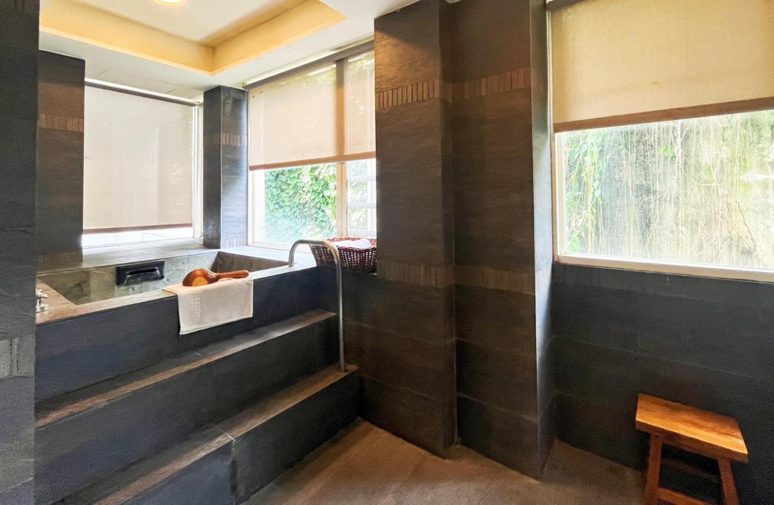 Dongpo Ti Lun Hotel Xinyi Εξωτερικό φωτογραφία